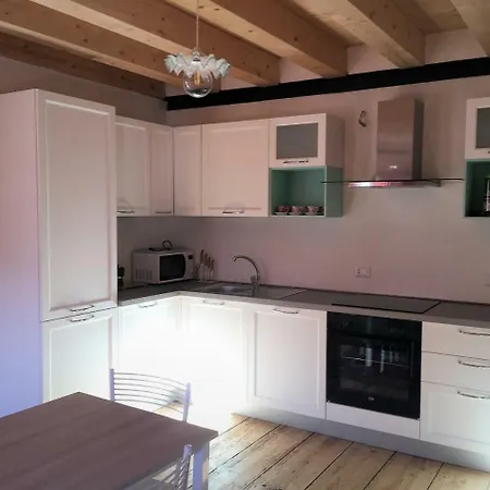 Antica Casa Nella דירה *