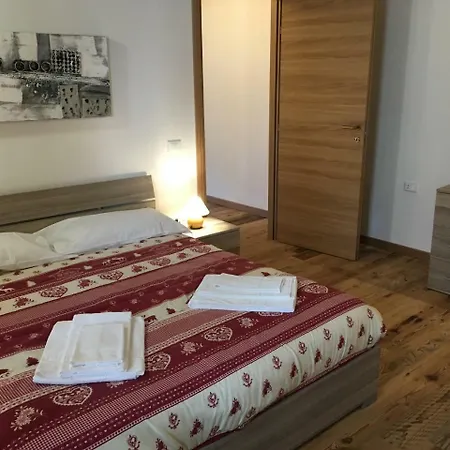 Antica Casa Nella Apartment